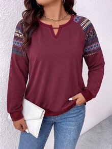 SHEIN LUNE CURVE كنزة رياضية نسائية مقاس كبير للربيع/الخريف، كاجوال بسيطة متعددة الاستخدامات، بقصة ضيقة وياقة على شكل حرف V، مع طباعة بنمط وتصميم رقع مضلع وأكمام طويلة راجلان، مناسبة للتنقل اليومي وتجمعات الأصدقاء والعودة إلى المدرسة والكريسماس - متعدد الألوان - مشاهدة 4