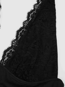 Sweetra Plus Size Women's Lace Patchwork Elegant Waist-Cinching Halter Neck Party Dress - Black - View 7