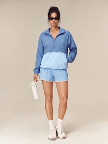 OutZeal Kaos Olahraga Wanita untuk Gym, Latihan, Tahan Air, Ringan, Hoodie dengan Resleting Setengah di Depan - Baby Blue - View 2