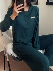 DAZY طقم ملابس نوم نسائي كاجوال يومي للمنزل بتصميم ذكي، ملابس علوية بأكمام طويلة وبنطال - أزرق بحري - مشاهدة 1