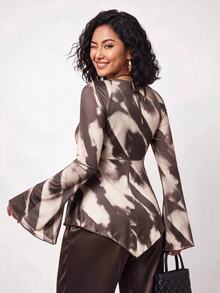 Enliva Plus Size Tie Dye Pleated Tie Hem Asymmetrical Top Fall - Mocha Brown - View 2