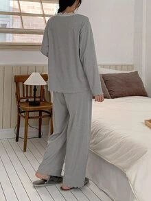 DAZY 2-delat set för kvinnor med spetslapptäckning, enfärgad lös cardigan med V-ringning och långa ärmar samt raka långa pyjamasbyxor, sovklädesset - Ljusgrå - Visa 2