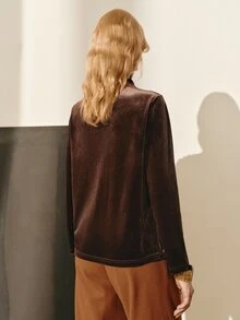 MOTF PREMIUM 女款素色百褶長袖時尚上衣，秋冬款 - 棕色 - 查看 8