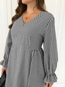 Shapeblank Women's Plus-Size Spring/Autumn Fashionable, Casual, Loose, And Comfortable Everyday Black-And-White Plaid V-Neck Long-Sleeve Ruffled-Hem Dress - Black and White - View 6