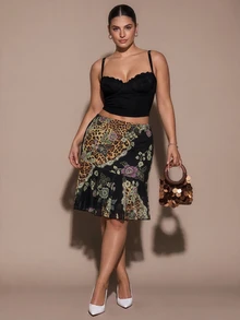 SHEIN BAE CURVE تنورة نسائية بمقاس كبير بطبعة نمر متعددة الألوان، تنورة أنيقة بطول متوسط - متعدد الألوان - مشاهدة 3