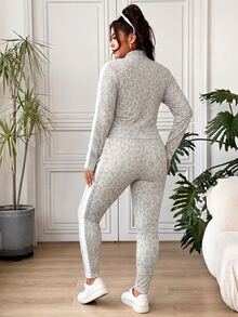 SHEIN EZwear Bộ đồ casual nữ size lớn gồm áo tank top cổ vuông khóa kéo trước họa tiết da báo và quần legging - Nhiều màu - Xem 2
