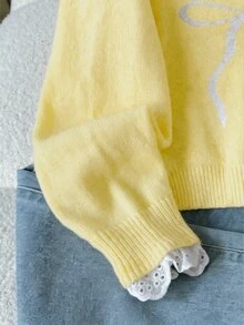 SHEIN Tween Girl CasualPullover Sweater, Elegant Embroidery Lace Trim Heart Embroidery Loose Raglan Sleeve Pullover Sweater, Soft Comfortable Thickened - Yellow - View 9