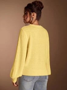 SHEIN BASICS 女款休閒百搭米白色圓領長袖針織毛衣，秋季女裝，適合上班、日常、居家、辦公室穿搭 - 淡黃色 - 查看 9