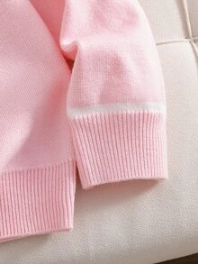 SHEIN 女童可愛百搭新款厚實手工蝴蝶結裝飾毛毛飾邊圓領正肩粉色長袖套頭針織毛衣上衣 寬鬆簡約優雅休閒 柔軟舒適 適合日常秋冬穿著 - 淺粉色 - 查看 5