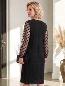 Miaspire Middle-Aged Women's Notched V-Neck Textured Dress - Black - View 2