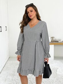 Shapeblank Women's Plus-Size Spring/Autumn Fashionable, Casual, Loose, And Comfortable Everyday Black-And-White Plaid V-Neck Long-Sleeve Ruffled-Hem Dress - Black and White - View 4