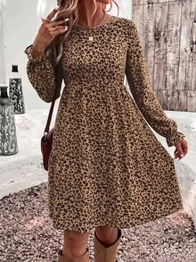 SHEIN VCAY Casual Minimalist Retro Leopard Print Loose Round Neck Plus Size Dress Suitable For Autumn/Winter - Multicolor - View 1