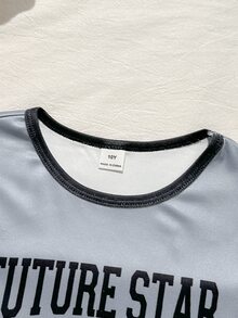 SHEIN 大童男孩足球圖案圓領長袖上衣與長褲休閒舒適修身居家睡衣套裝 2件組 - 黑色 - 查看 5
