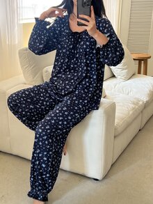 DAZY Women's Ditsy Floral Front Tie Long Sleeve Top And Pants Pajama Set - Beige - View 4