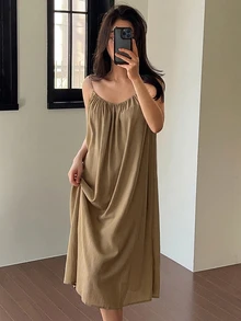 DAZY 女款休閒百褶細肩帶中長洋裝，夏季居家休閒睡裙 - 卡其色 - 查看 3