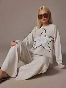 SHEIN طقم كنزة ناعمة بأكمام طويلة مطرزة بالنجوم مع دانتيل وغرزة وبنطال كنزة 2 قطعة متناسق - لون مشمشي - مشاهدة 5