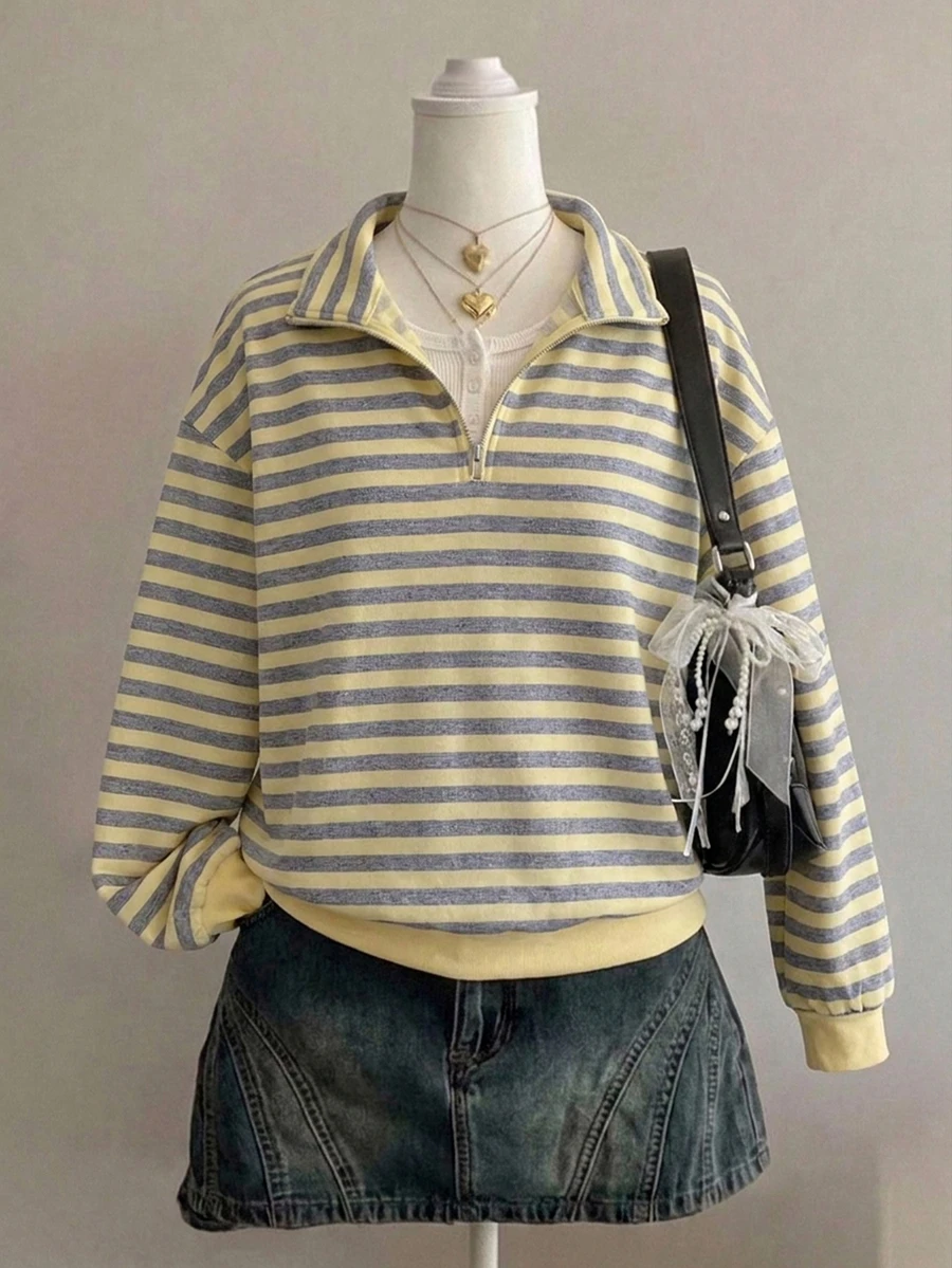 SHEIN EZwear 女款寬鬆半拉鍊高領運動衫，厚實材質，適合秋冬穿著 - 黃色 - 查看 1