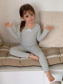 Hapijoa Young Girl Bow Decor Striped Long Sleeve Top And Pants Loungewear - Green - View 8