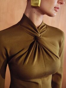 MOTF PREMIUM WOMEN'S SOLID COLOR PLEATED CASUAL VERSATILE EVERYDAY T-SHIRT - Green - View 2