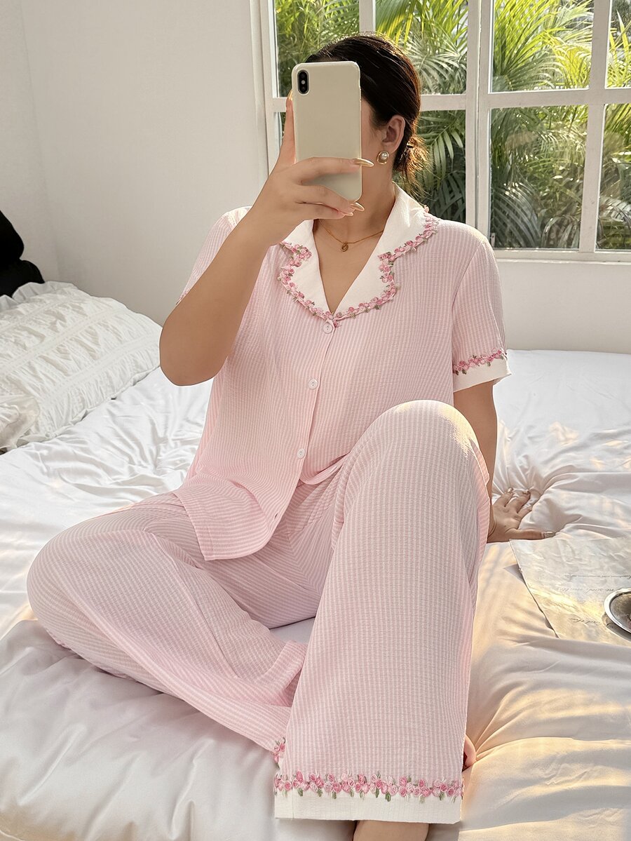 Napfluff CURVE Napfluff CURVE Plus Size Women's Striped Print Short Sleeve & Long Pants Pajama Set, Floral Lace Trim Design, Fresh Style, Suitable For All Seasons - Pink - View 1