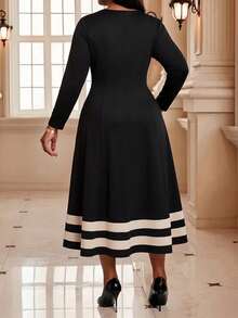 SHEIN Lady CURVE فستان بأكمام طويلة متعدد الاستخدامات مخطط بألوان متباينة للمقاسات الكبيرة - أبيض وأسود - مشاهدة 2