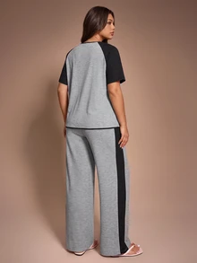 Lazeform Setelan Piyama Wanita Ukuran Plus dengan Motif Hati Abu-abu, Kain Rajut Waffle, Warna Kontras, Kerah Kecil Raglan, Lengan Pendek, dan Celana Panjang. - Grey - View 2