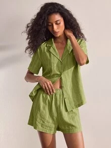 Ocili 女款天然柔軟親膚棉質提花翻領短袖上衣與短褲睡衣套裝 - 橄欖綠 - 查看 3