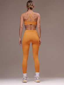 Musera Sport 女款交叉背上衣與緊身褲運動套裝 健身瑜伽皮拉提斯日常休閒 - 橘色 - 查看 2