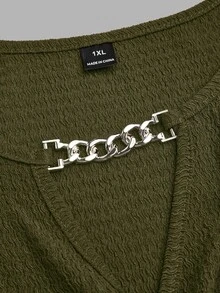 EMERY ROSE Plus Size Women's Spring/Summer V-Neck Knit Top With Chain, Ruffle Hem And Twist Waist Design, Elegant And Graceful A-Line - Army Green - View 6