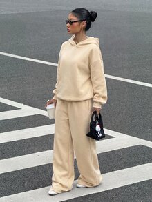 Muchica 休閒極簡風女款兩件套，女款秋冬兩件套，連帽衫與運動長褲套裝，適合秋冬，百搭，適合日常穿著 - 杏色 - 查看 3