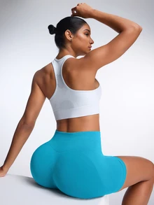 SHEIN Dewbera Damträningsshorts med hög midja, rumplyftande, sömlösa, tighta, hög stretch och kompression, 3/4 längd - Mörk Grön - Visa 3
