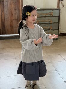 Dazy Kids Young Girl Rhinestone Decor Round Neck Drop Shoulder Long Sleeve Sweater - Grey - View 4