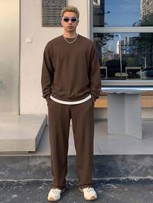 DAZY 2件組 男士 2合1 T恤與直筒長褲套裝，舒適休閒穿搭 - 棕色 - 查看 1