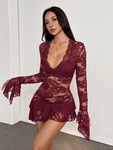 SHEIN PETITE 夏季嬉皮風透視低胸迷你洋裝 女款黑色蕾絲洋裝 約會之夜穿搭 夜店風 小個子女性適用 - 酒紅色 - 查看 8