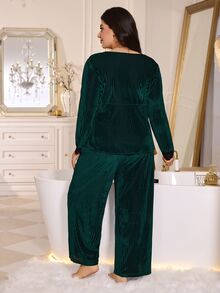MuseNap CURVE Dark Green Vertical Ribbed Velvet 2 Pieces Pajama Set For Women, Contrast Lace V-Neck With Patchwork Cuffs And Ruffle Trim, Loose Long Sleeve Top And Long Pants, Luxury Loungewear - Dark Green - View 2