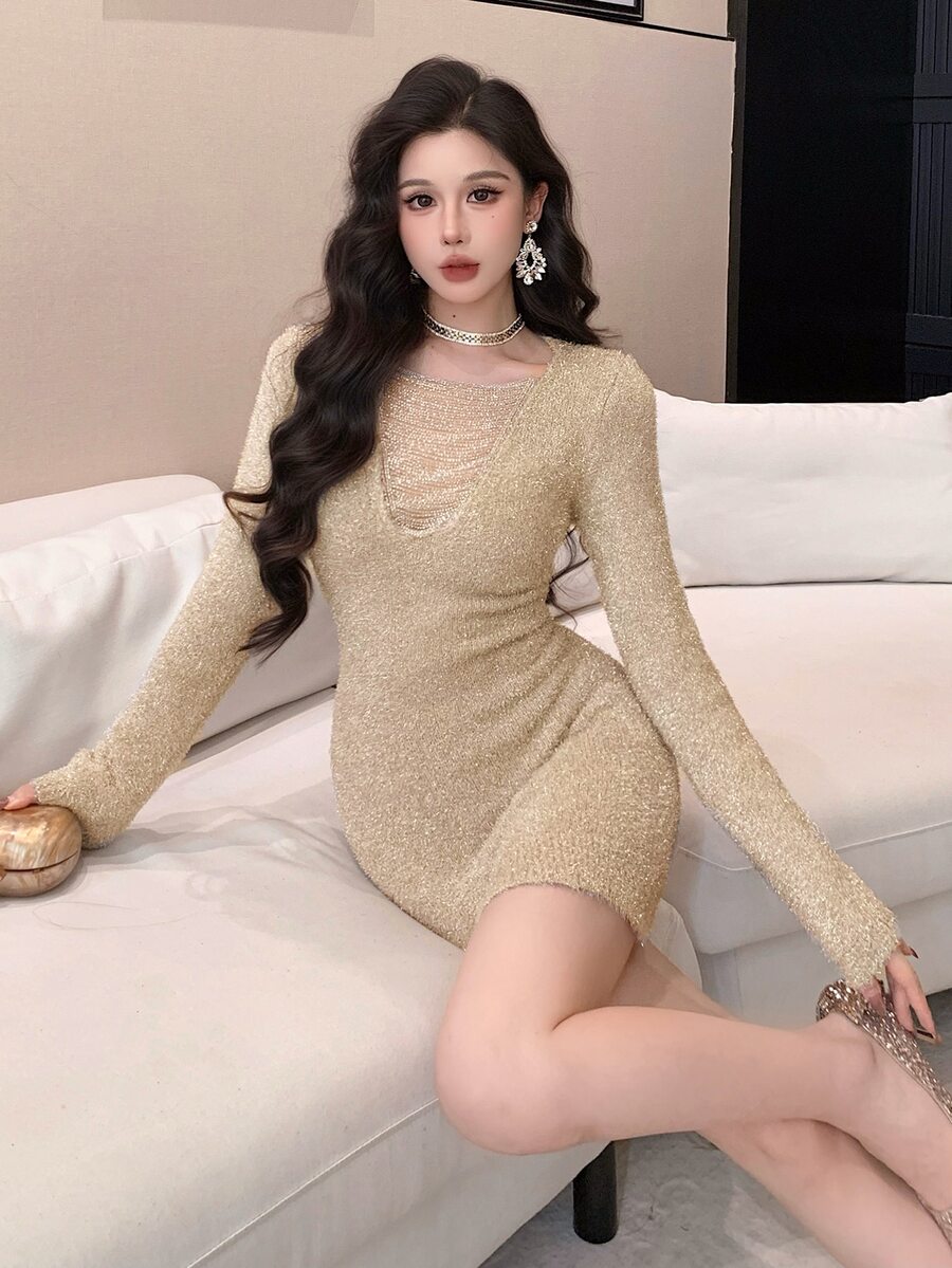 DAZY 女款秋冬香檳金珠飾亮面針織修身貼身長袖亮片短版毛衣洋裝,適合派對、約會、聚會、婚禮 - 杏色 - 查看 1