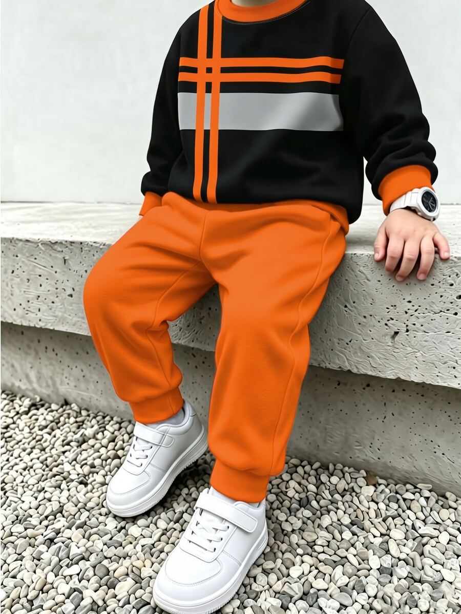 男童拼色格紋圓領運動衫套裝,秋季新款 2 件套服飾,獨特橘黑對比設計,寬鬆休閒版型,活力造型,百搭風格,適合日常穿著與戶外活動,簡約時尚,輕鬆打造帥氣男孩造型,多尺寸可選,熱銷新款長袖上衣與長褲套裝 - 彩色 - 查看 1