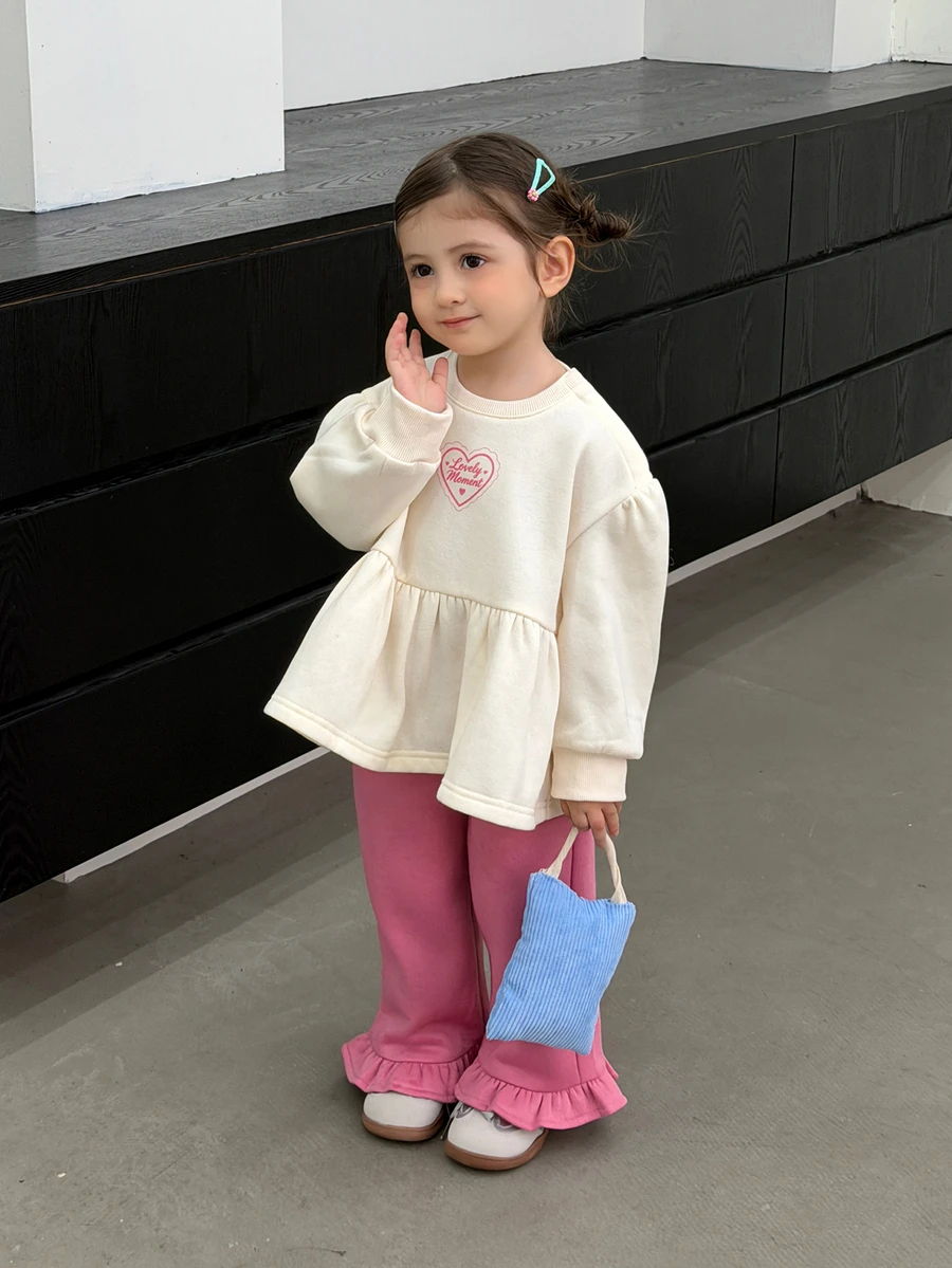 Dazy Kids Infant (Girl) Round Neck Long Sleeve Ruffle Heart Long Sleeve Sweatshirt 2 Pieces Set - White - View 1