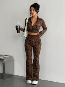 Dewbera Dewbera 2pcs Brown Leopard Print 2 Pieces Outfit Set, Zip Up Long Sleeve Crop Top With Thumb Hole & Flare Leg Pants, Slim Fit, Suitable For Fitness, Workout - Coffee Brown - View 1