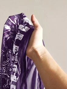 SHEIN ICON 大尺碼 Y2K 復古龐克印花透視網紗高開衩迷你洋裝哥德風圖案印花長袖洋裝秋季哥德上衣 - 紫色 - 查看 9
