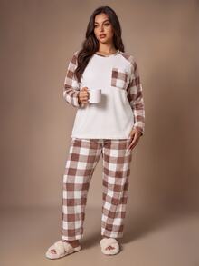 Lazeform Plus Size Plaid Patchwork Coral Fleece Pajama Set - Multicolor - View 1