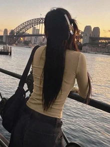 DAZY 女款純色鈕扣開襟長袖修身T恤，春夏秋日常休閒卡其色上衣 - 卡其色 - 查看 6