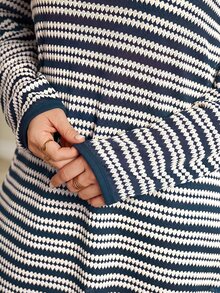 Rosumi Women's Plus Size Coffee Brown Knit Jacquard Striped Loose Fit Autumn/Winter Long Dress Fall - Navy Blue - View 4