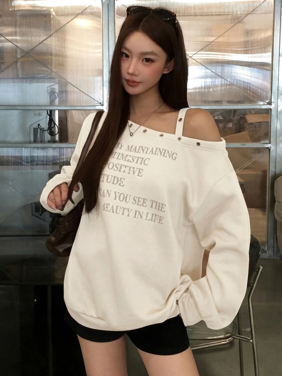 DAZY 女款不對稱肩字母印花長袖運動衫 秋季寬鬆大尺寸女款T恤 - 杏色 - 查看 1