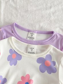SHEIN 女童簡約休閒圓領花卉與貓咪印花長袖上衣搭配修身長褲套裝，柔軟彈性舒適，可愛俏皮，適合居家日常穿著，百搭貼身 - 紫色 - 查看 4