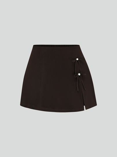 Sweetra CURVE Plus Size Women's Fashion Casual Minimalist Daily Wear Solid Color Side Zipper Design Metal Button Decor Short Skort