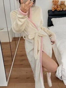 Napfluff Women's Plush Robe With Butterfly Embroidery On Back, Autumn/Winter Loungewear - Beige - View 2