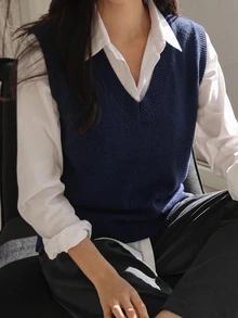 DAZY Solid V-Neck Sweater Vest Without Blouse,Fall Clothes - Navy Blue - View 2