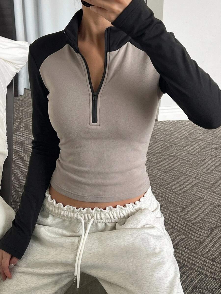 DAZY 女款半拉鍊假領撞色修身休閒套頭運動衫 秋冬保暖內裡 - 灰色 - 查看 1