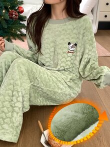 DAZY Women's Coral Fleece Pajama Set With Heart Pattern, Round Neck, Comfortable And Warm Loungewear Set - Green - View 1